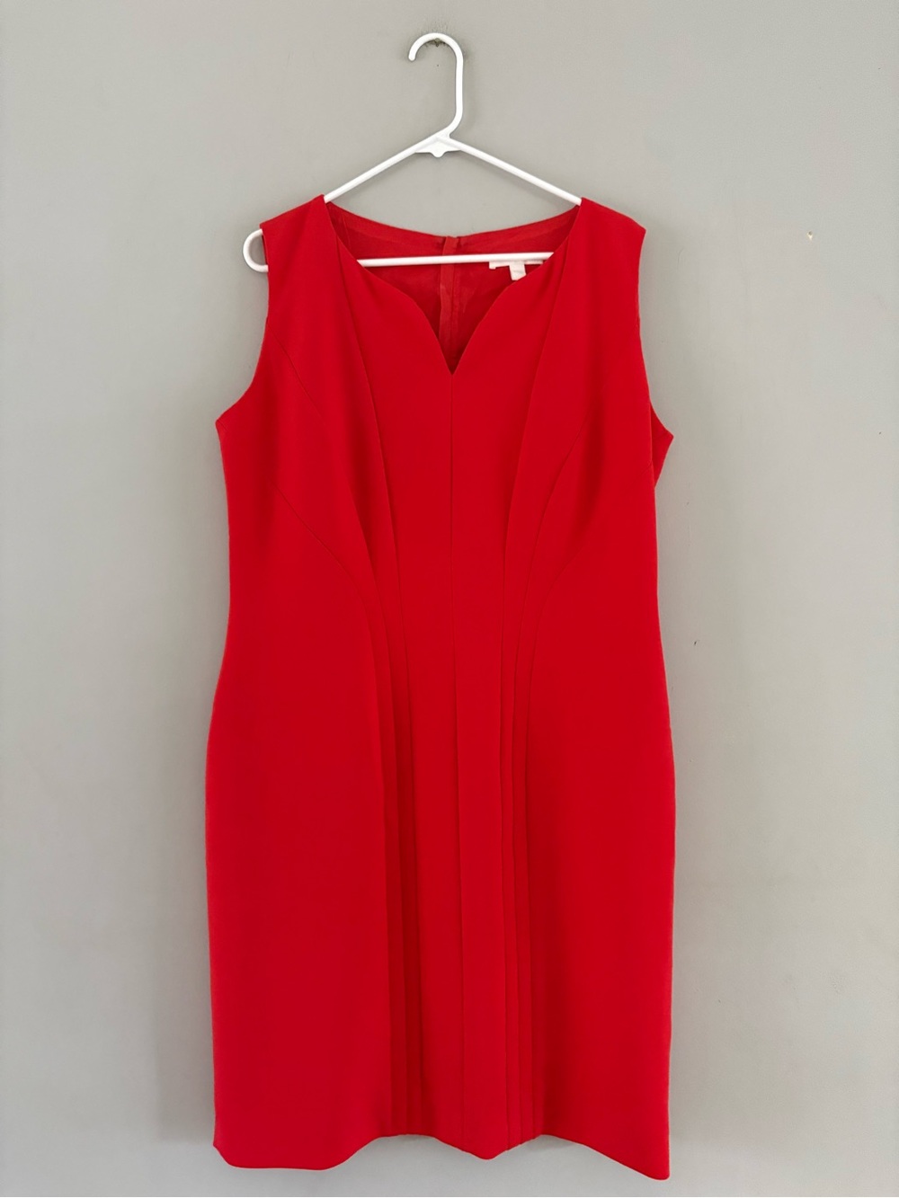 Boss Red Sleeveless Midi Sheath Dress